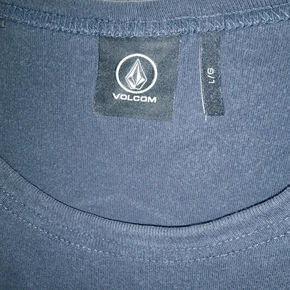 Volcom L Authentic Since 1991 Shirt - Picture 6 of 6